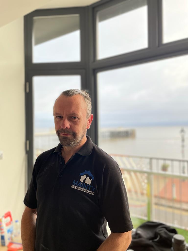 Del - Project Manager